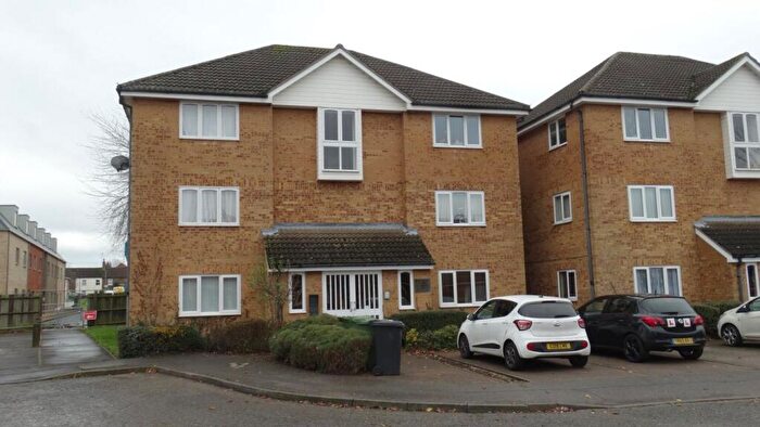 2 Bedroom Flat To Rent In Flamborough Close Woodston, PE2