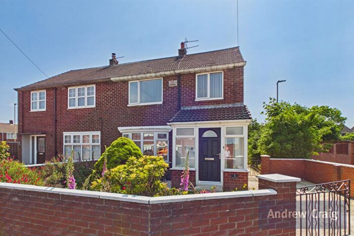 3 Bedroom Semi Detached House For Sale In Ayrey Avenue, South Shields, NE34