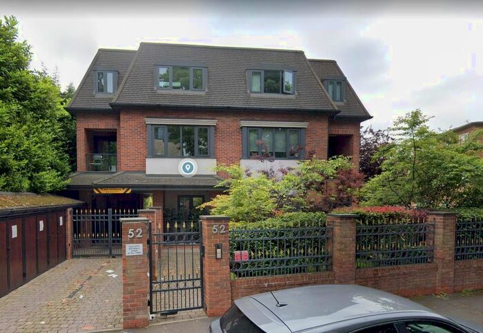 2 Bedroom Flat To Rent In Ashley Lane, Hendon, NW4