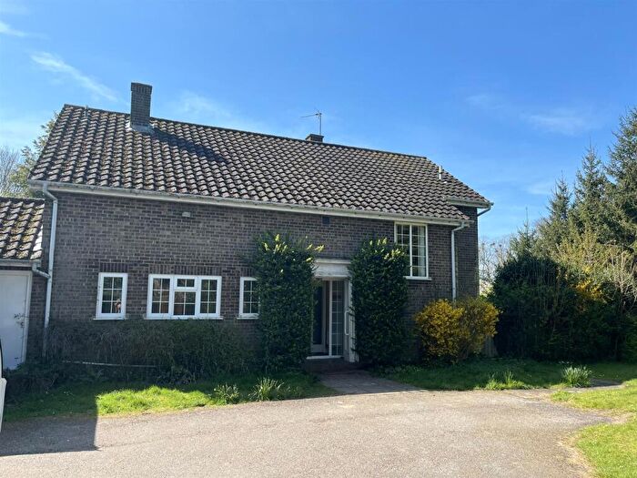 4 Bedroom Detached House To Rent In Acton, Sudbury, CO10