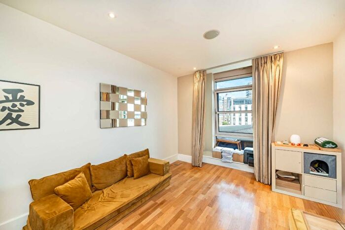 1 Bedroom Flat For Sale In Juniper Drive, Wandsworth, SW18