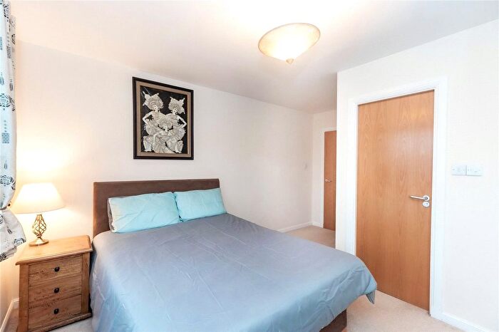 2 Bedroom Flat To Rent In Bothwell Road, Aberdeen, AB24