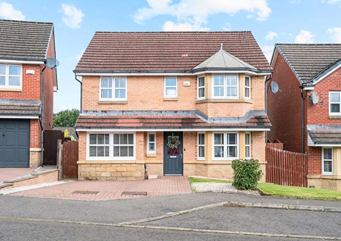 5 Bedroom Detached House For Sale In Demoreham Avenue, Denny, FK6