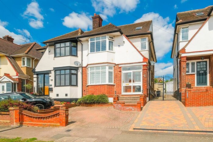 4 Bedroom Semi-Detached House For Sale In Priory Avenue, Chingford, E4