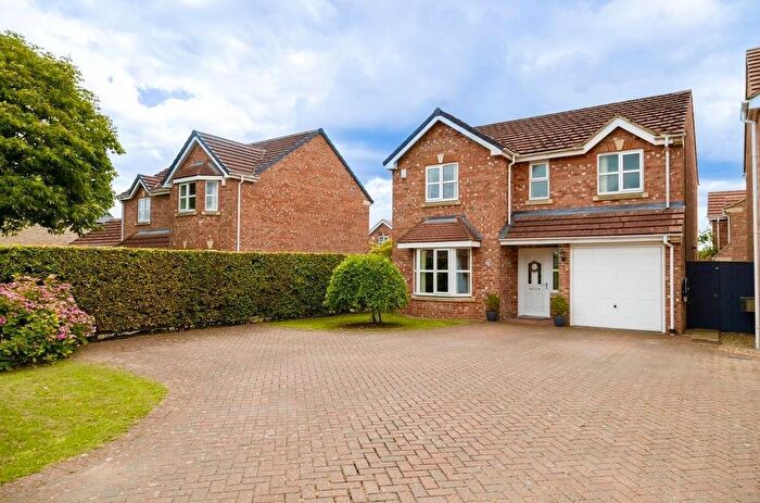 4 Bedroom Detached House For Sale In Highfield Grove, Bubwith, Selby, YO8