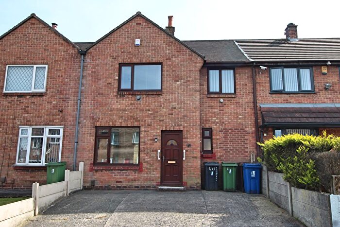 3 Bedroom Terraced House For Sale In Blenheim Road, Wigan, WN5