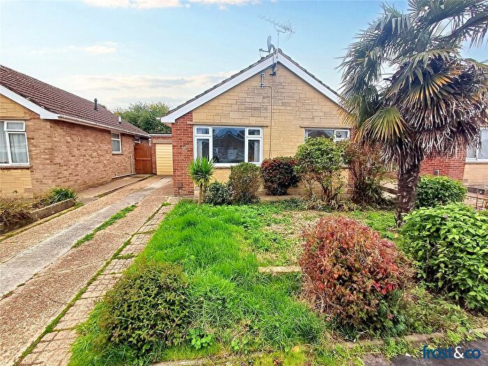 2 Bedroom Bungalow For Sale In Harkwood Drive, Hamworthy, Poole, Dorset, BH15
