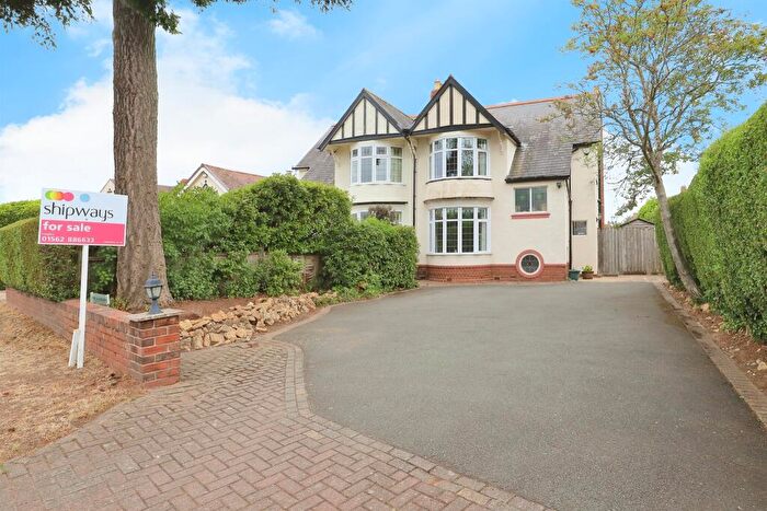 3 Bedroom Semi-Detached House For Sale In Stakenbridge Lane, Hagley, Stourbridge, DY9