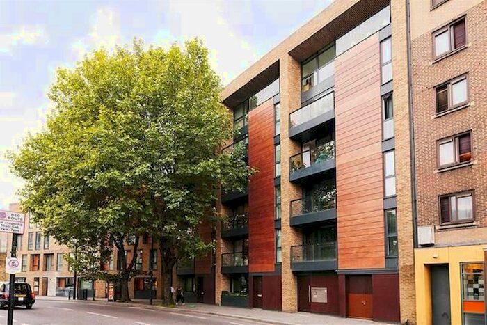 1 Bedroom Flat To Rent In King's Cross Road, London, WC1X