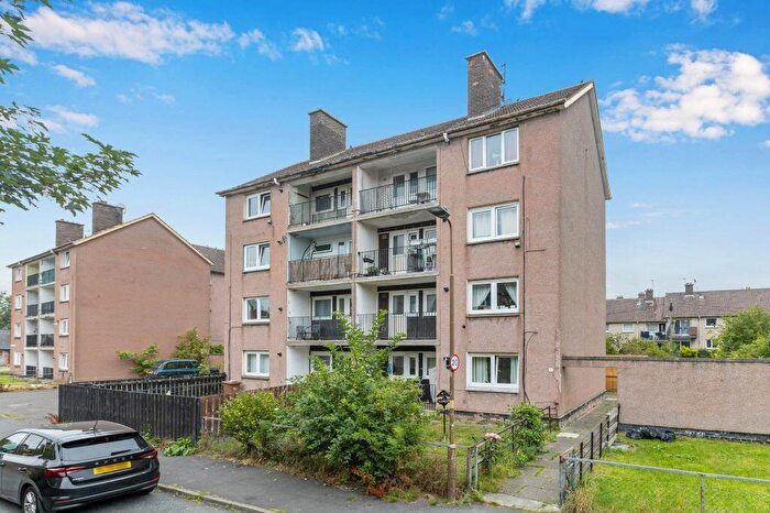 2 Bedroom Flat For Sale In / Glenure Loan, Clermiston, Edinburgh, EH4