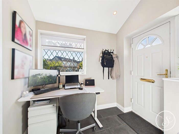 4 Bedroom Detached House For Sale In Selby Road, Leeds, LS15