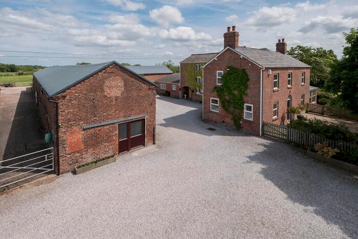 7 Bedroom Detached House For Sale In Nantwich Road, Wimboldsley, Middlewich, CW10