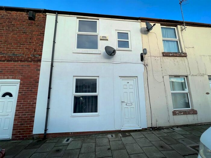 2 Bedroom Terraced House To Rent In Prospect Road, Scarborough, YO12