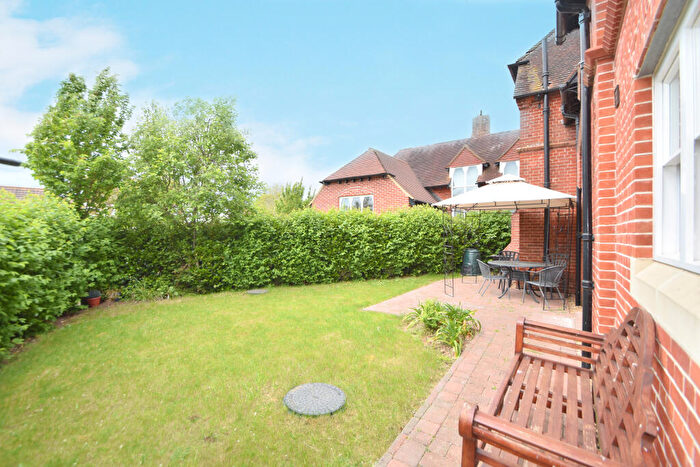 3 Bedroom House To Rent In Kingscroft Lane, Havant, Hampshire, PO9
