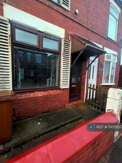 2 Bedroom Terraced House To Rent In Gordon Avenue, Hazel Grove, Stockport, SK7