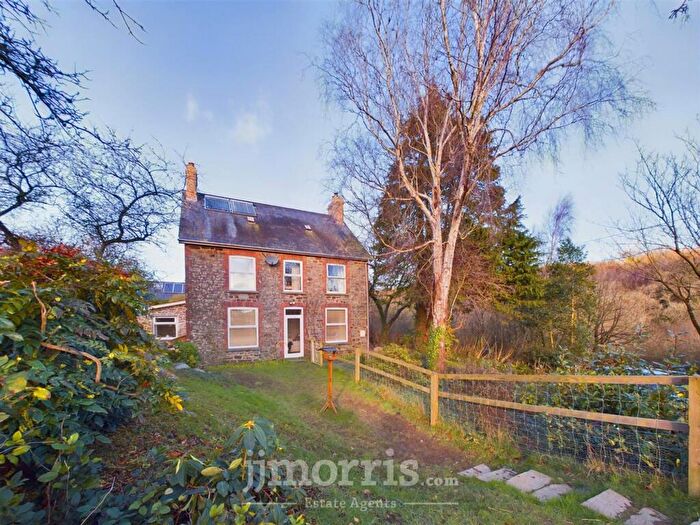 5 Bedroom Detached House For Sale In Moylegrove, Cardigan, SA43