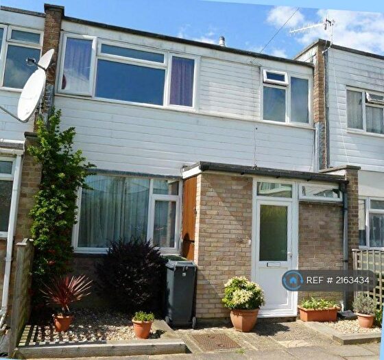 3 Bedroom Terraced House To Rent In Juniper Square, Havant, PO9