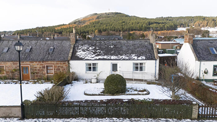 2 Bedroom Semi-Detached Bungalow For Sale In Church Street, Golspie, Sutherland, KW10
