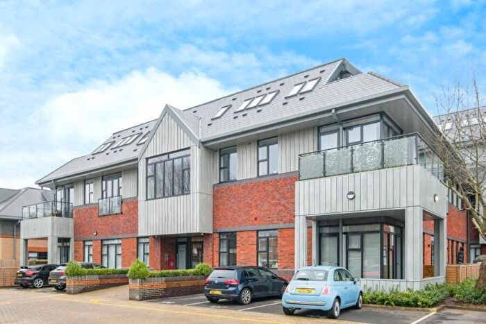 1 Bedroom Apartment To Rent In Woking, Surrey, GU21