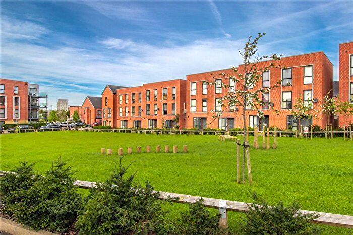 3 Bedroom Terraced House For Sale In Winter Walk, Borehamwood, Hertfordshire, London, WD6