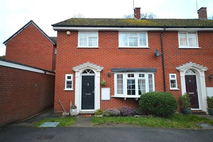 3 Bedroom House To Rent In Sefton Close, St Albans, AL1