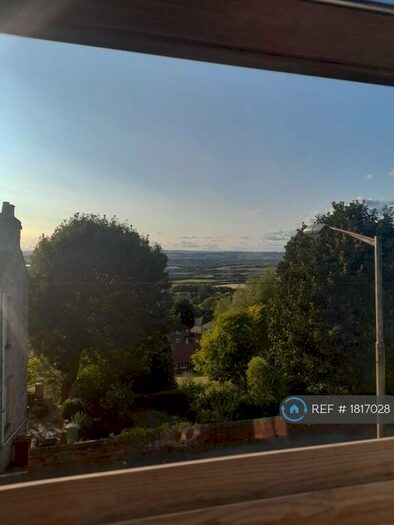 3 Bedroom Semi-Detached House To Rent In Hill Top, Bolsover, Chesterfield, S44