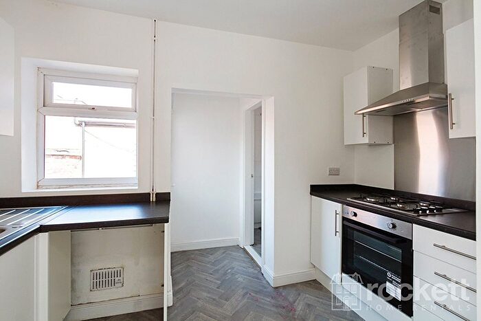 2 Bedroom Bungalow To Rent In Felstead Street, Baddeley Green, Stoke On Trent, Staffordshire, ST2