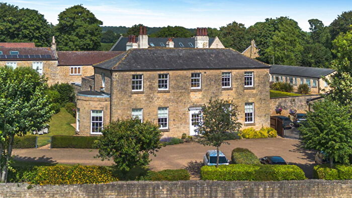 3 Bedroom Apartment For Sale In Bramham ~ Bramham Lodge, Lodge Drive, LS23