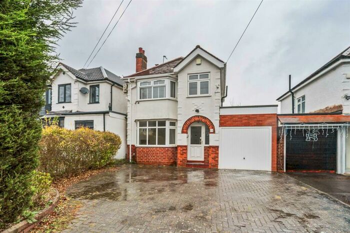 3 Bedroom Semi-Detached House To Rent In Radbourne Road, Shirley, B90