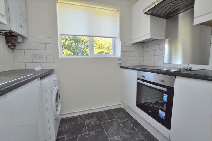 2 Bedroom Terraced House To Rent In Aveling Close, Purley, Surrey, CR8