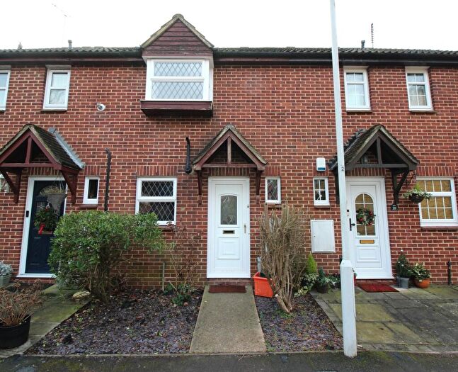 2 Bedroom Terraced House To Rent In Berkeley Drive, CM12