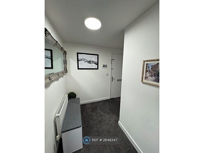 3 Bedroom Flat To Rent In Morris Walk, Dartford, DA1