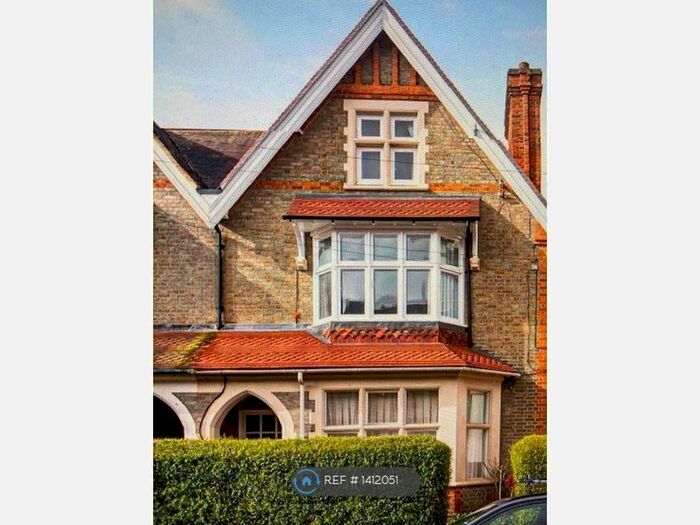 1 Bedroom Flat To Rent In Denmark Road, Reading, RG1