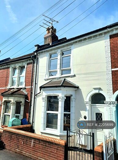 4 Bedroom Terraced House To Rent In Colston Road, Bristol, BS5