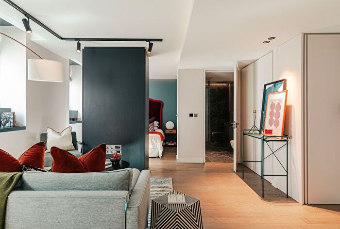 Studio For Sale In Chapter House, Covent Garden, WC2B - Photo 3