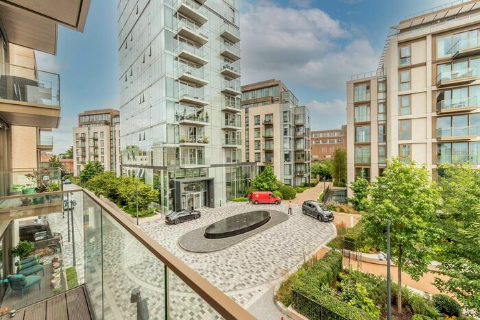 1 Bedroom Flat To Rent In Lillie Square, Earls Court, London, SW6