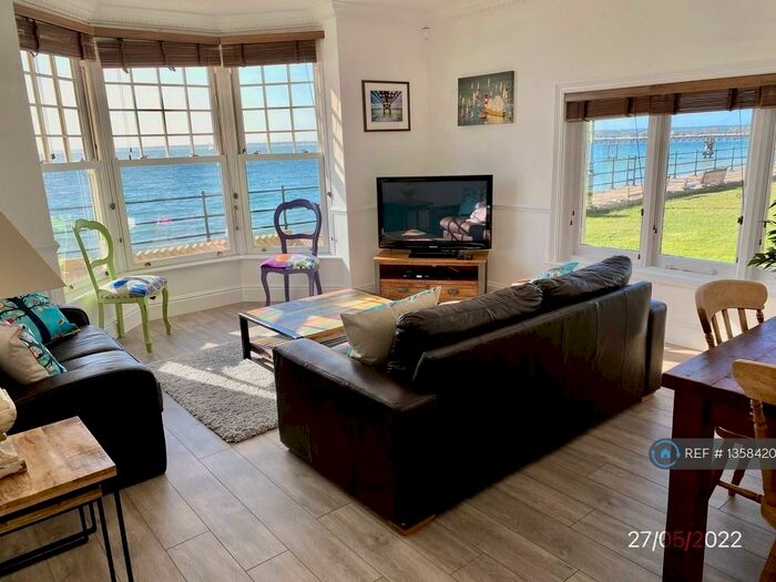 2 Bedroom Flat To Rent In Totland Bay, Totland, PO39