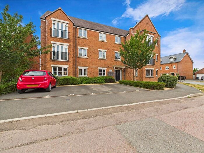 2 Bedroom Apartment For Sale In Emery Avenue, Gloucester, GL1