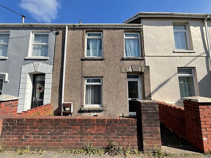1 Bedroom Terraced House For Sale In Bassett Terrace, Pwll, Llanelli, SA15
