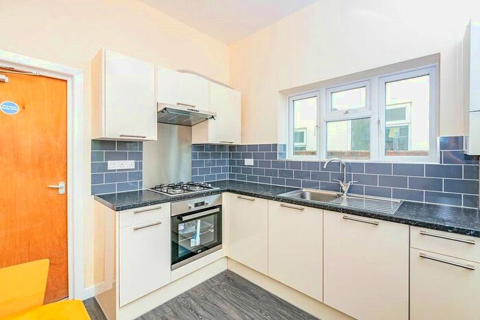 4 Bedroom Detached House To Rent In Napier Road, Bath, Somerset, BA1