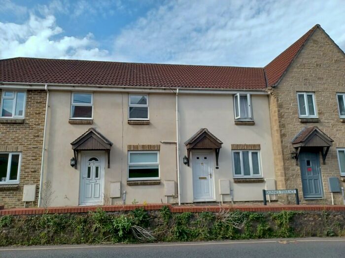 2 Bedroom Terraced House To Rent In Donnes Terrace, Castle Cary, BA7