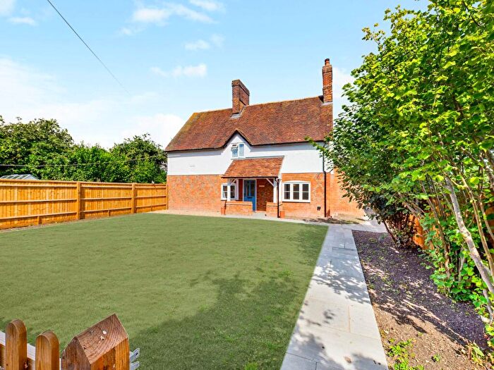 2 Bedroom Semi-Detached House To Rent In Aylesbury Road, Wendover, HP22