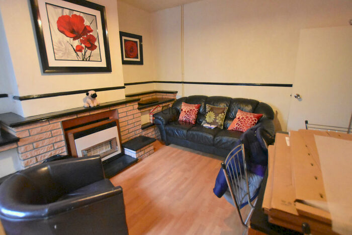 4 Bedroom Terraced House To Rent In Alfreton Road, Radford, NG7