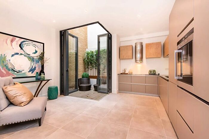 3 Bedroom Terraced House For Sale In Broadley Street, St Johns Wood, NW8
