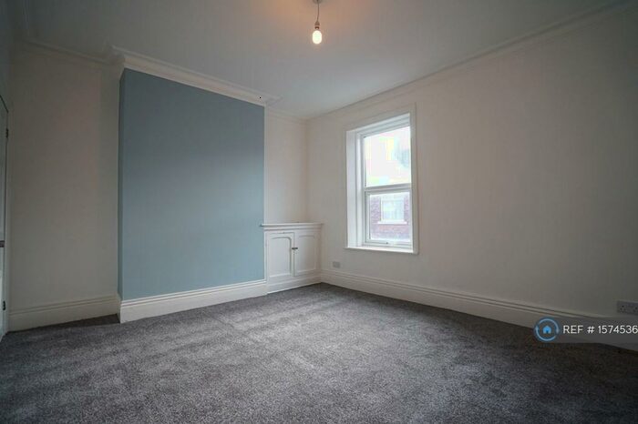 2 Bedroom End Of Terrace House To Rent In George Street, Wallsend, NE28