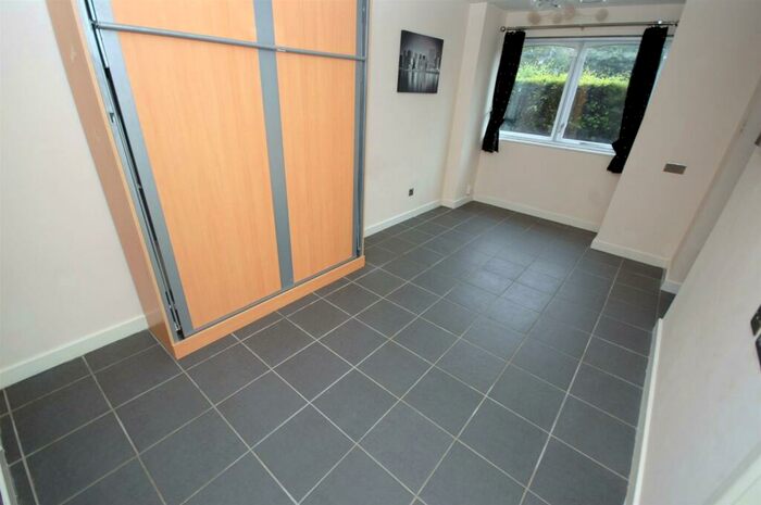 Flat To Rent In Harlequin Court, Roath, Cardiff, CF24