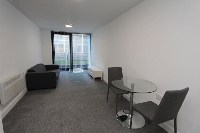 1 Bedroom Flat To Rent In Victoria House, Skinner Lane, LS7
