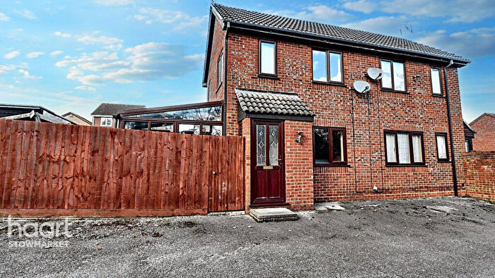 1 Bedroom Terraced House For Sale In Melford Road, Stowmarket, IP14