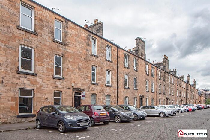 2 Bedroom Flat To Rent In Bruce Street, Other, Stirling, FK8