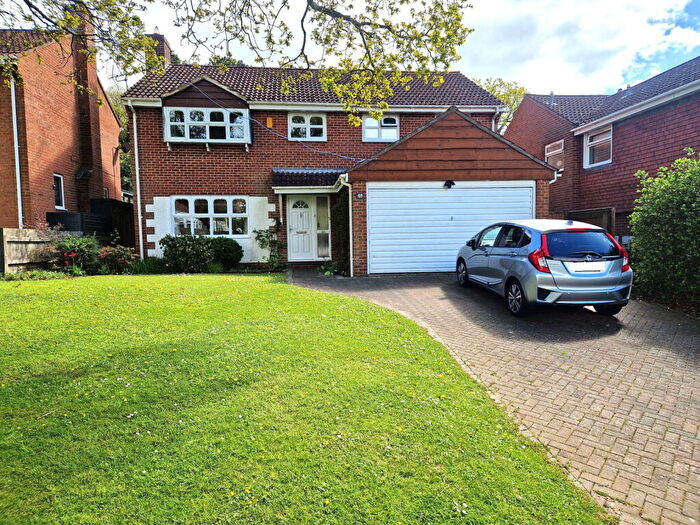 4 Bedroom Detached House For Sale In Canterbury Way, Exmouth, EX8